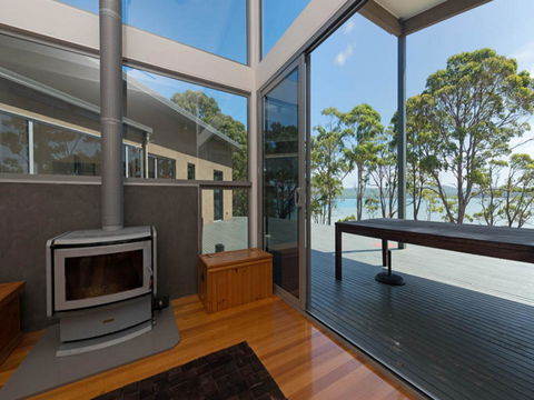 Cloudy Bay Lagoon Estate - Go Out 5