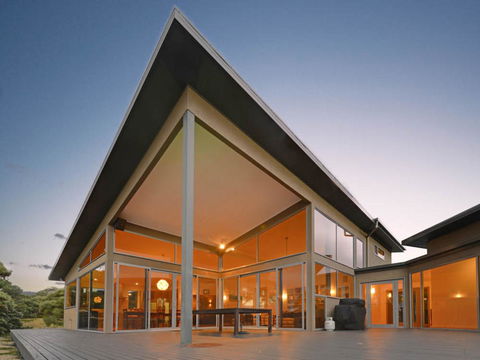 Cloudy Bay Lagoon Estate - Go Out 1