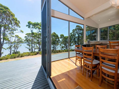 Cloudy Bay Lagoon Estate - Go Out 9