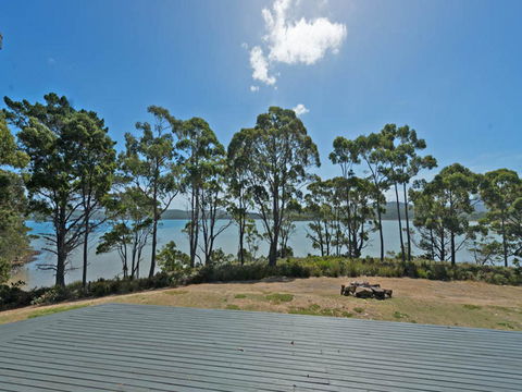 Cloudy Bay Lagoon Estate - Go Out 16