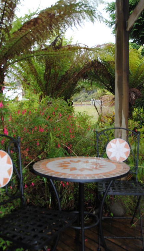 The Wombat Cottage - Pubs and Clubs 5