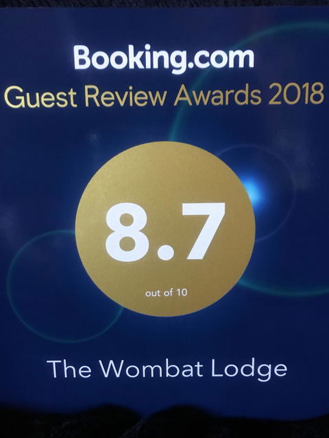 The Wombat Cottage - Pubs and Clubs 1