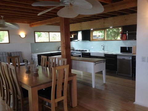 Driftwood Bay Of Fires - Go Out 9