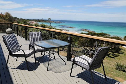 Driftwood Bay Of Fires - Go Out 15