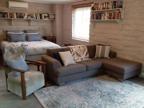 MaraPonds - Pubs and Clubs 6