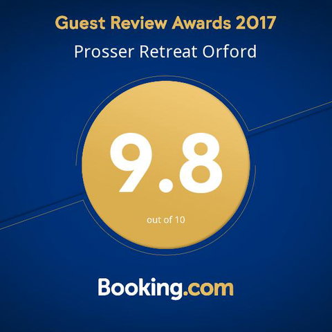 Prosser Retreat Orford - Pubs and Clubs 1