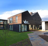 Vibe Hotel Marysville - Pubs and Clubs
