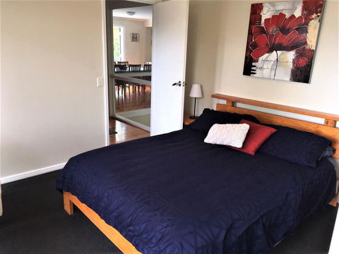 Kookas Retreat - Pubs and Clubs 8