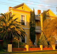 Campbell st Lodge - Pubs and Clubs