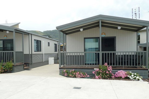 Apollo Bay Waterfront Motor Inn - Pubs and Clubs 7