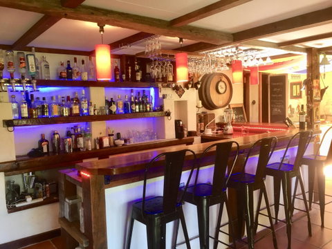 Villa Mallorca - Pubs and Clubs 21