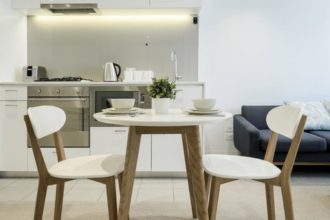 Mono Apartments On Franklin Street - Go Out 12