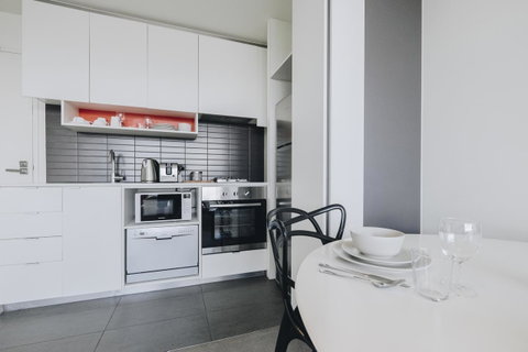 Mono Apartments On Franklin Street - Go Out 19