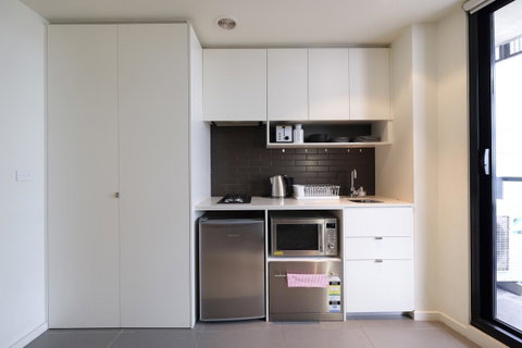 Mono Apartments On Franklin Street - Go Out 28