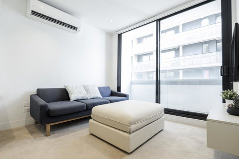 Mono Apartments On Franklin Street - Go Out 14