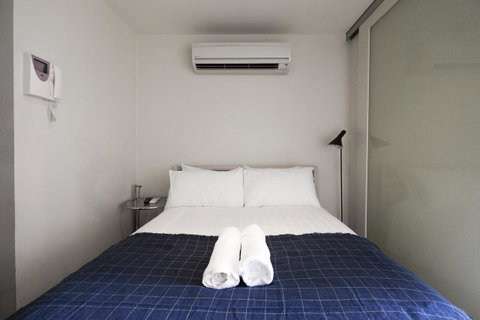 Mono Apartments On Franklin Street - Go Out 2