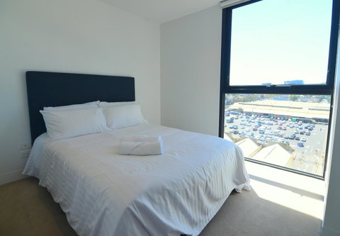 Mono Apartments On Franklin Street - Go Out 32