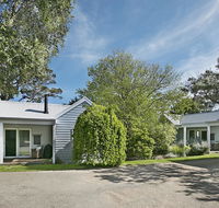 Bilinga Cottages - Pubs and Clubs
