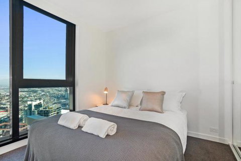 Experience Platinum Hotel Apartments - Go Out 31