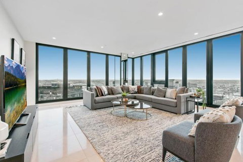 Experience Platinum Hotel Apartments - Go Out 17