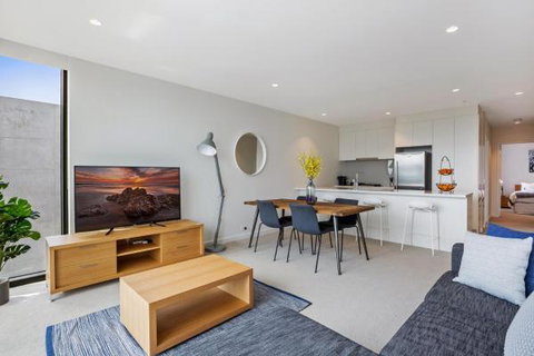 Experience Platinum Hotel Apartments - Go Out 3