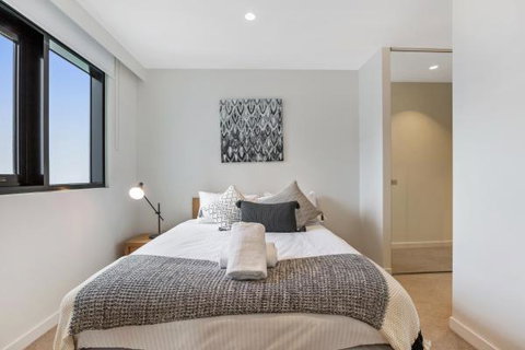 Experience Platinum Hotel Apartments - Go Out 4