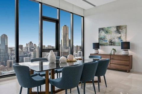 Experience Platinum Hotel Apartments - Go Out 8