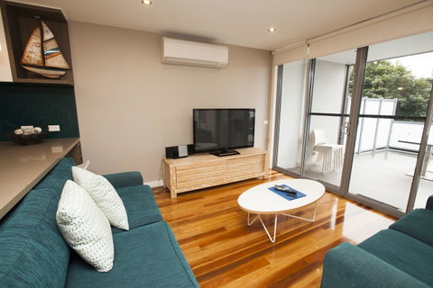 7 Falls Apartments - Pubs and Clubs 5