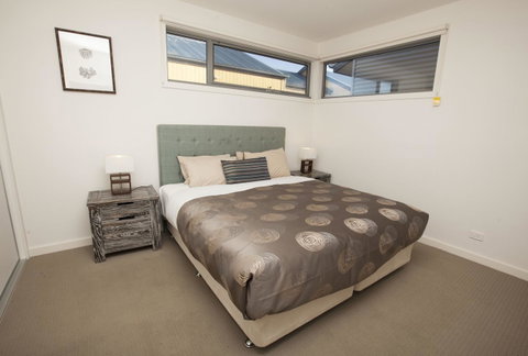 7 Falls Apartments - Pubs and Clubs 29