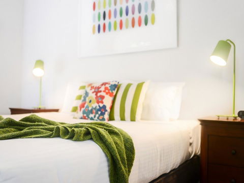 Boutique Stays Sandyside- Sandringham Villa Units - Pubs and Clubs 9