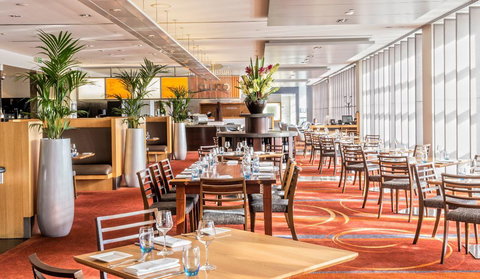 PARKROYAL Melbourne Airport - Pubs and Clubs 9