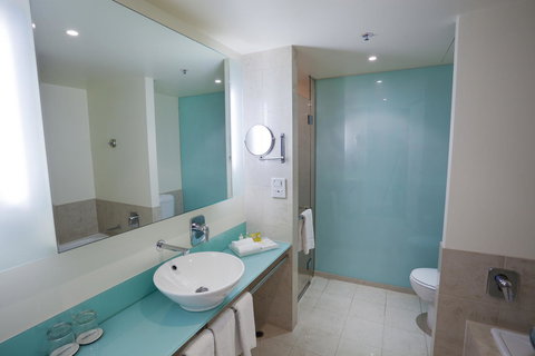 PARKROYAL Melbourne Airport - Pubs and Clubs 21