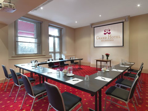 Grand Hotel Melbourne - Go Out 13
