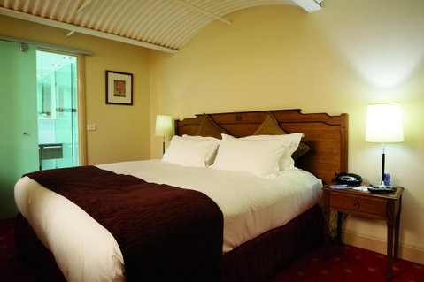 Grand Hotel Melbourne - Go Out 8