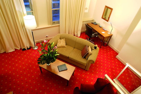 Grand Hotel Melbourne - Go Out 12
