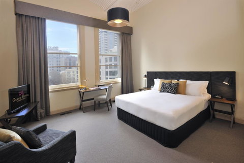 Grand Hotel Melbourne - Go Out 24