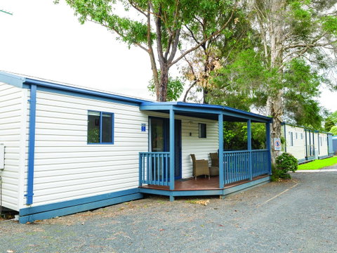 Amaroo Park - Pubs and Clubs 29