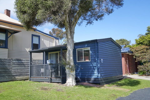 Amaroo Park - Pubs and Clubs 13