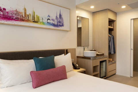 Ibis Melbourne Central - Go Out 40