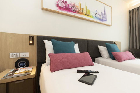 Ibis Melbourne Central - Go Out 7