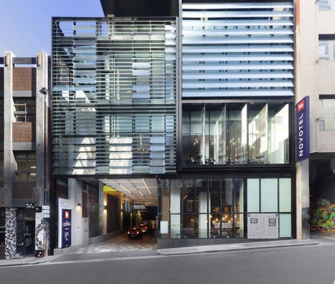 Ibis Melbourne Central - Go Out 2