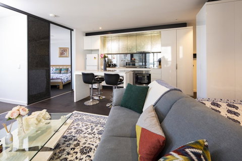 UrbanSuite Melbourne Cozy Apartment å°”æœ¬ åŸŽå¸‚ç²¾é€‰é…’åº—ä½å®¿ - Go Out 17