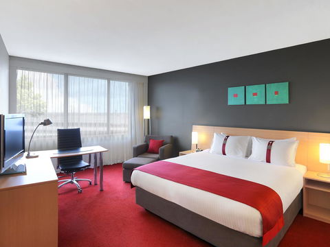 Holiday Inn Melbourne Airport, An IHG Hotel - Go Out 1