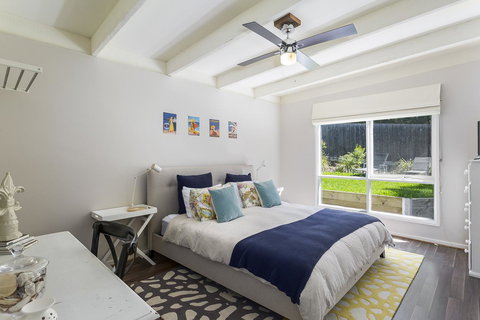 Blairgowrie Bella - Light Filled Home With Great Deck - Pubs and Clubs 8