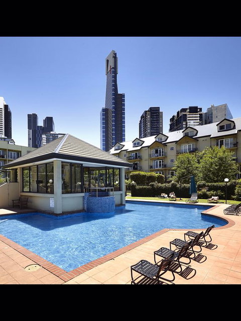 Melbourne Luxury Paradise - Go Out 12