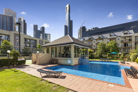 Melbourne Luxury Paradise - Go Out 7