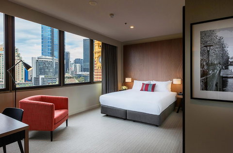 DoubleTree By Hilton Melbourne - Go Out 0