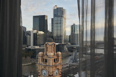 DoubleTree By Hilton Melbourne - Go Out 22