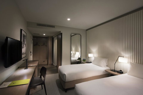 DoubleTree By Hilton Melbourne - Go Out 21