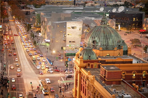 DoubleTree By Hilton Melbourne - Go Out 41